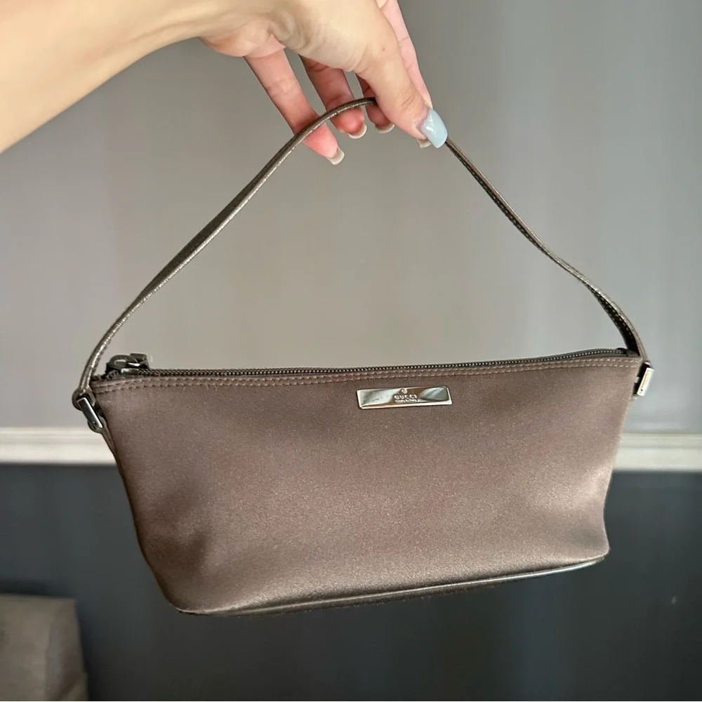 Gucci taupe satin boat pochette bag